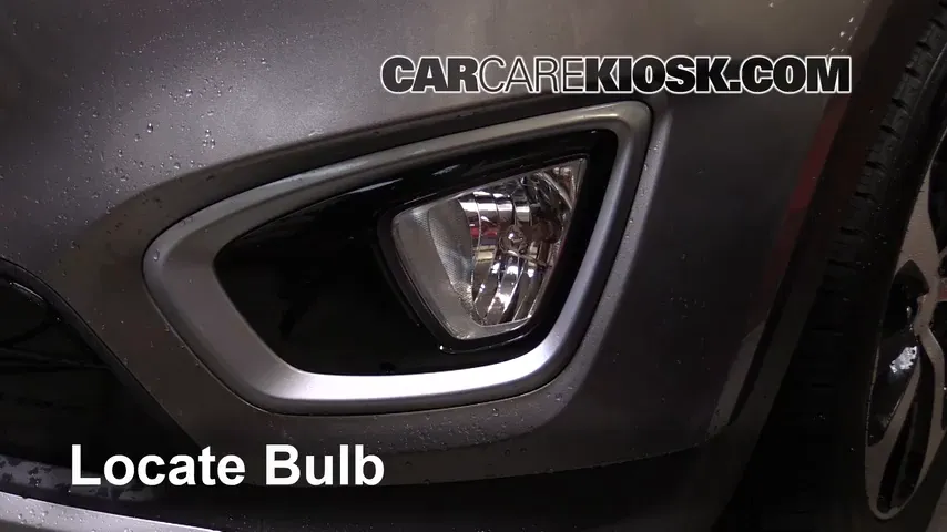 2017 Kia Sorento EX 2.0L 4 Cyl. Turbo Lights Fog Light (replace bulb)